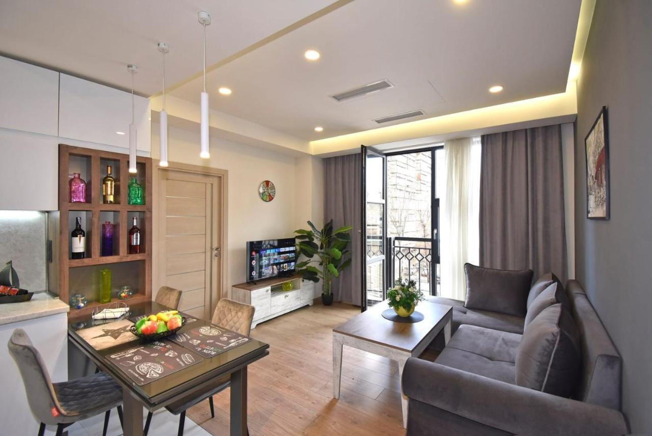 Home4You City Center Apartments Erévan Extérieur photo