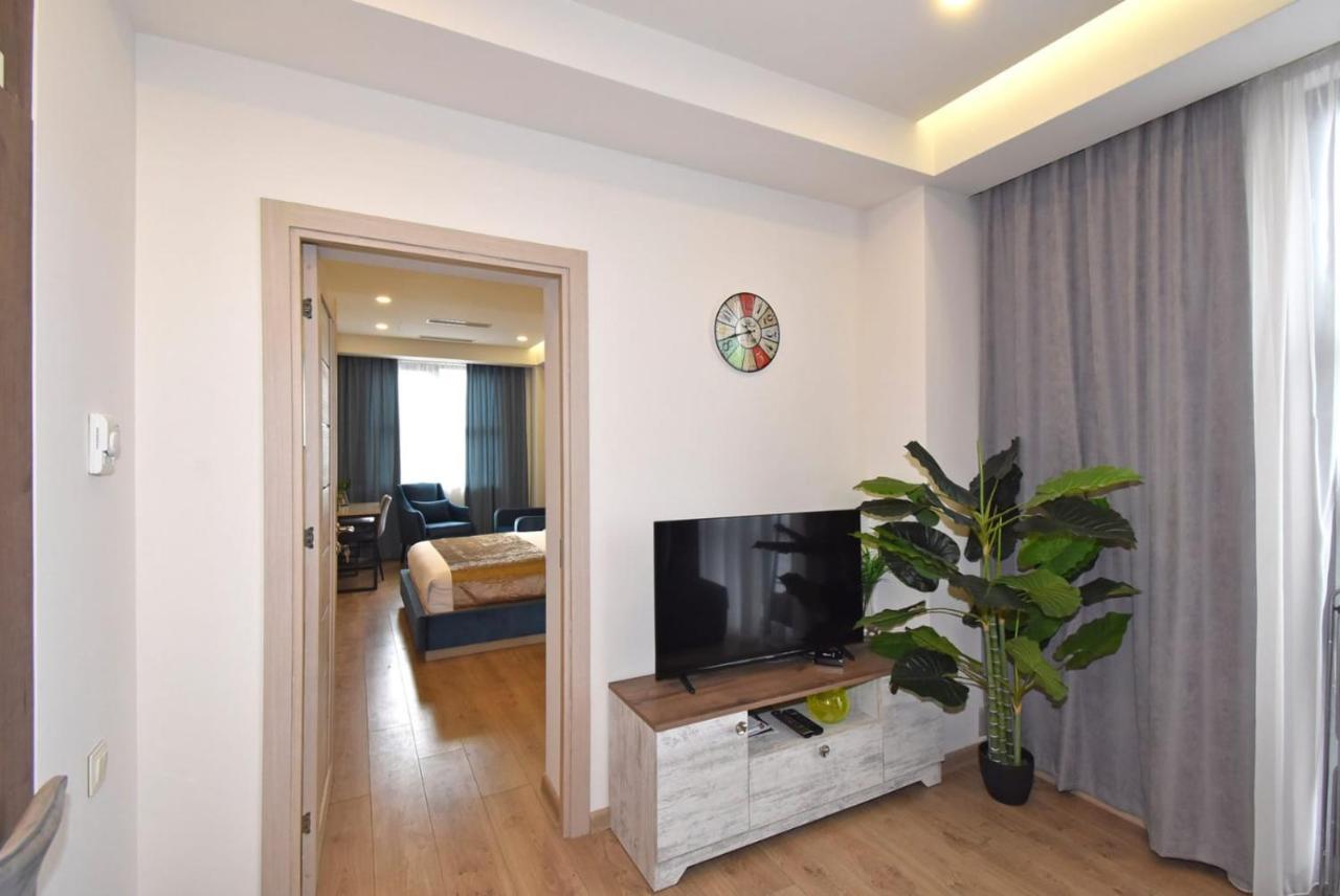 Home4You City Center Apartments Erévan Extérieur photo