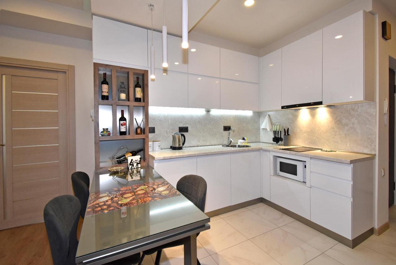 Home4You City Center Apartments Erévan Extérieur photo