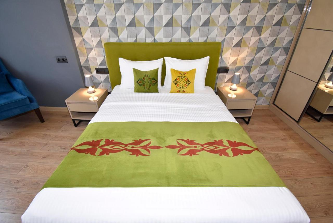 Home4You City Center Apartments Erévan Extérieur photo